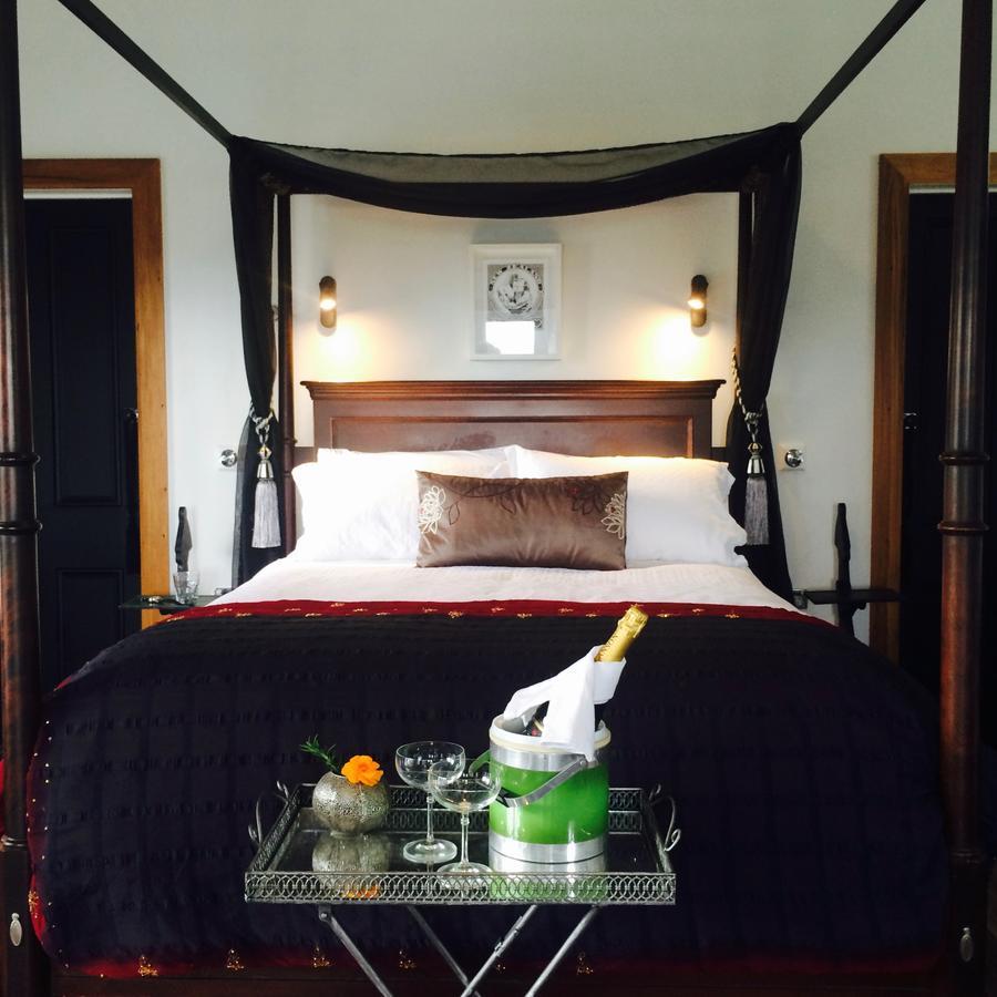 Marriners Luxury Guesthouse Rawene Zewnętrze zdjęcie